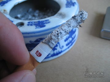 嬌子短紅 川渝韻味中的人文關懷